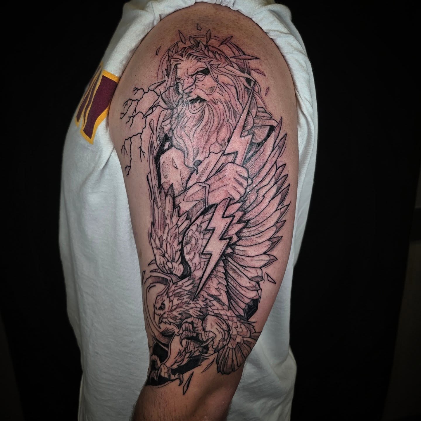 Thank you so much Calvin for allowing me to continue another piece on your arm! 
.
.
.
.
.
#dmvtattooartist  #marylandtattooartist  #redoctopustattoo ##redoctopusmaryland #tattoosbylinda  #odintattoos #tattoos #dmv #dmvlife