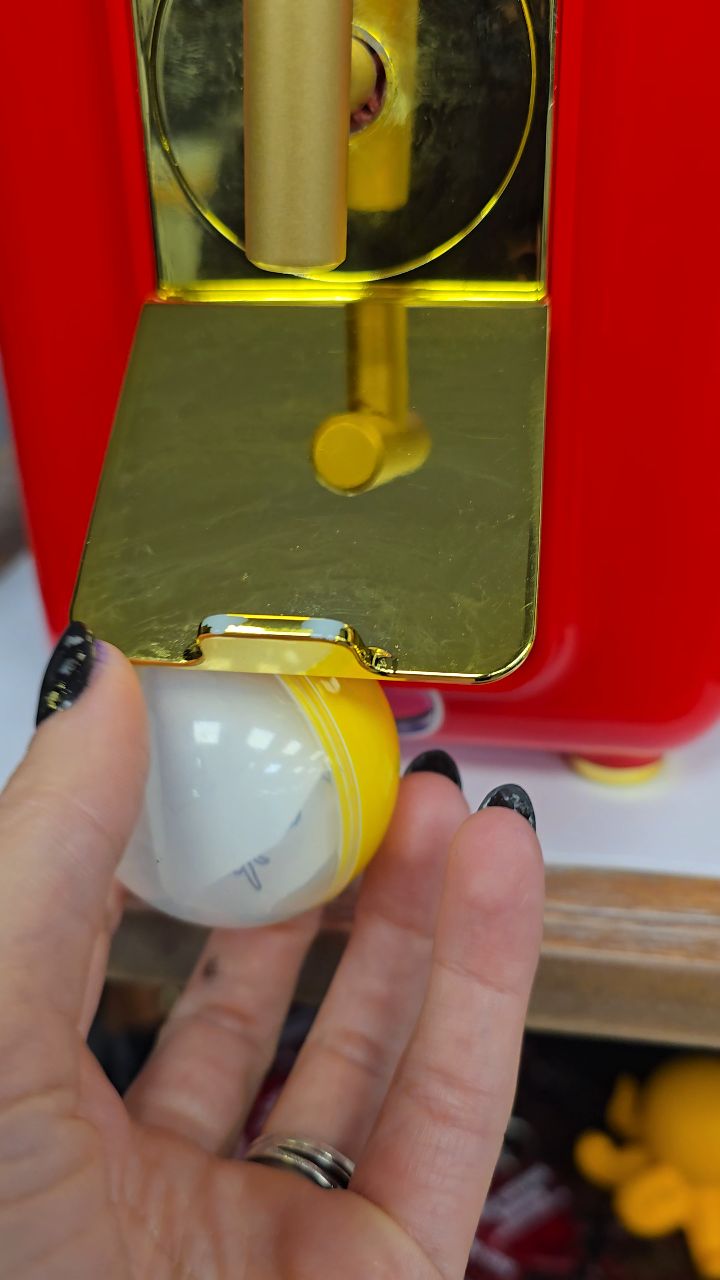 WALLE! ❤️ From my Tattoo Roulette! 
.
.
.
#disneytattoos #dmvartists #marylandtattooartist #redoctopustattoo