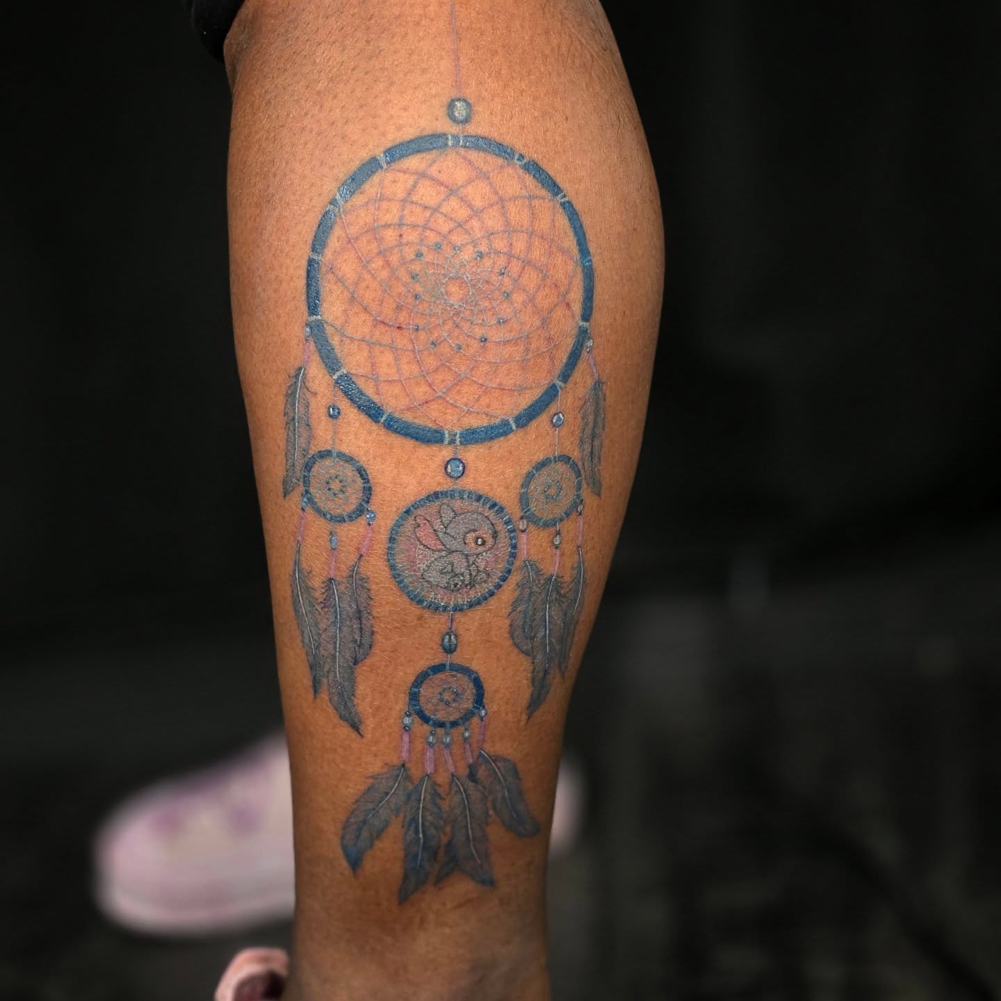 Thank you Ashley for allowing me to do this piece! Knitted stich in the middle. 
.
.
.
.
.
#redoctopustattoo #stitchtattoo #dreamcatchertattoo #dmvtattoos