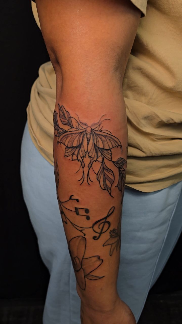 Cool little piece from my available designs! #redoctopustattoo #marylandtattooartist #dmv